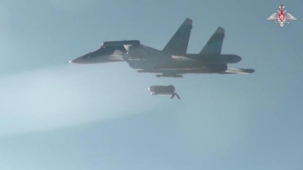 乌媒：俄军飞行员正在追猎F-16战斗机，很快他们就会尝到流星导弹的滋味