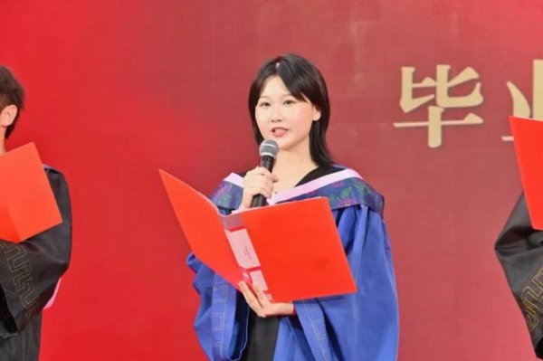 确诊肺癌晚期坚持读研，她的毕业发言打动无数人……